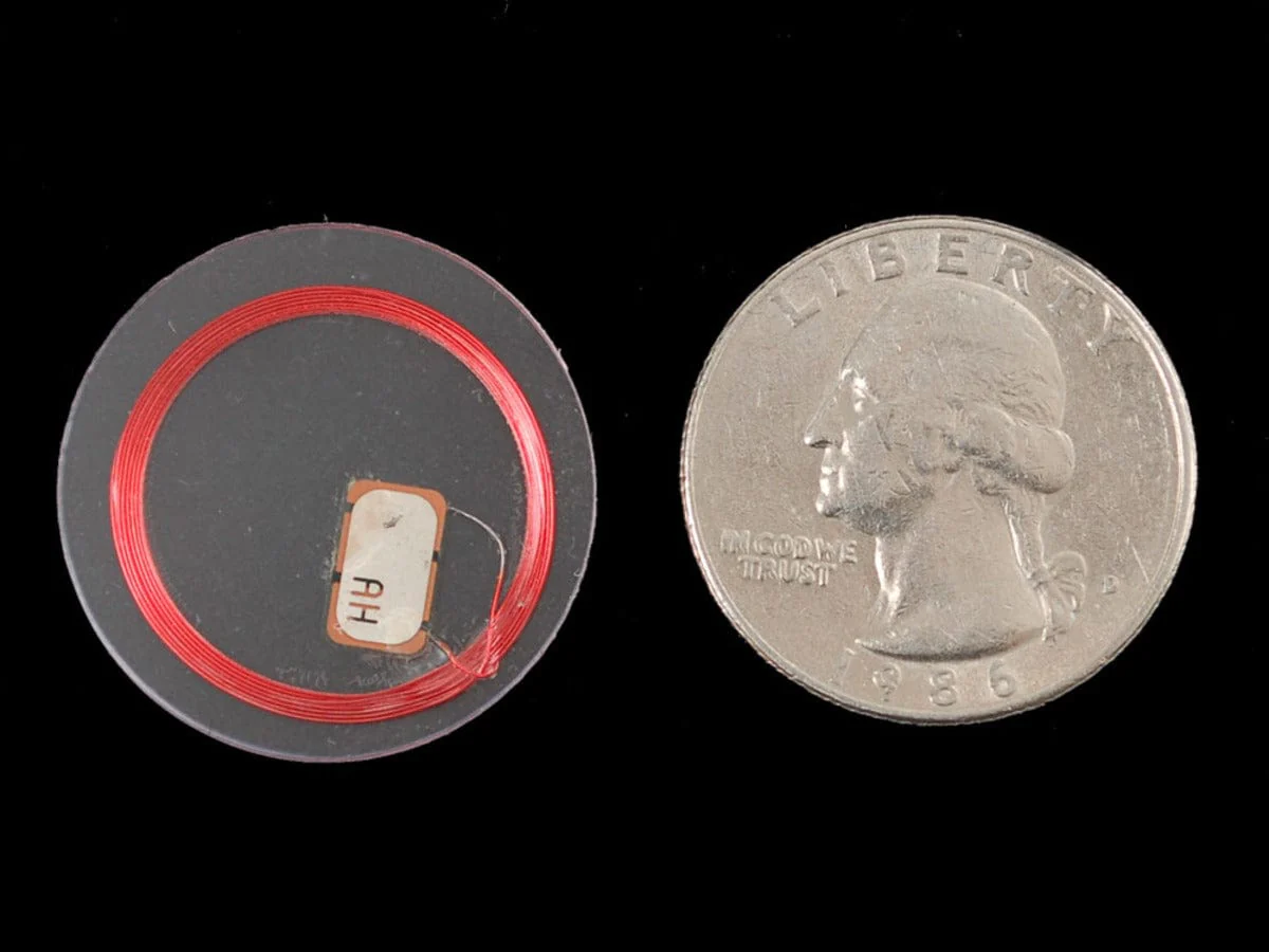13.56MHz RFID/NFC Clear Tag - Classic 1K - Image 2