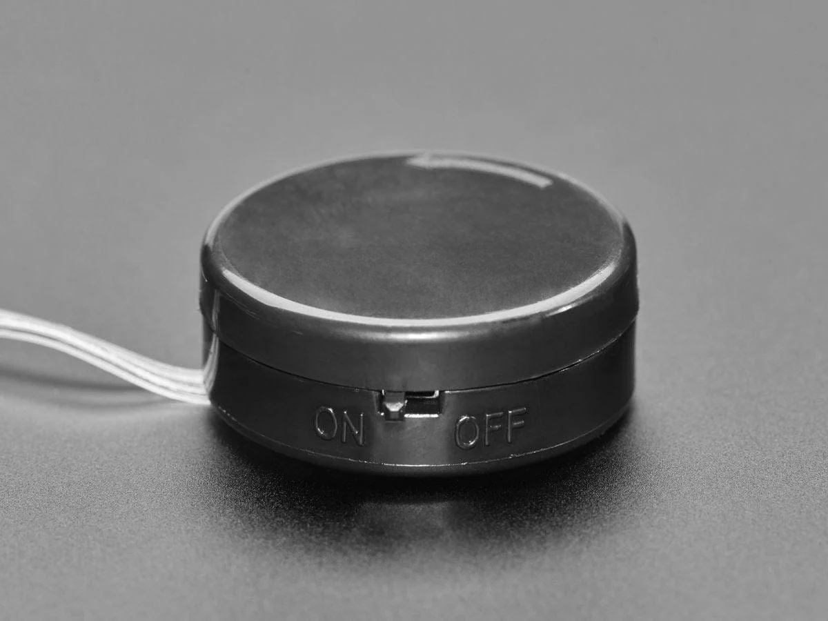 2 x CR2032 Coin Cell Battery Box w/ On-Off Switch & Plain Wires - Image 4