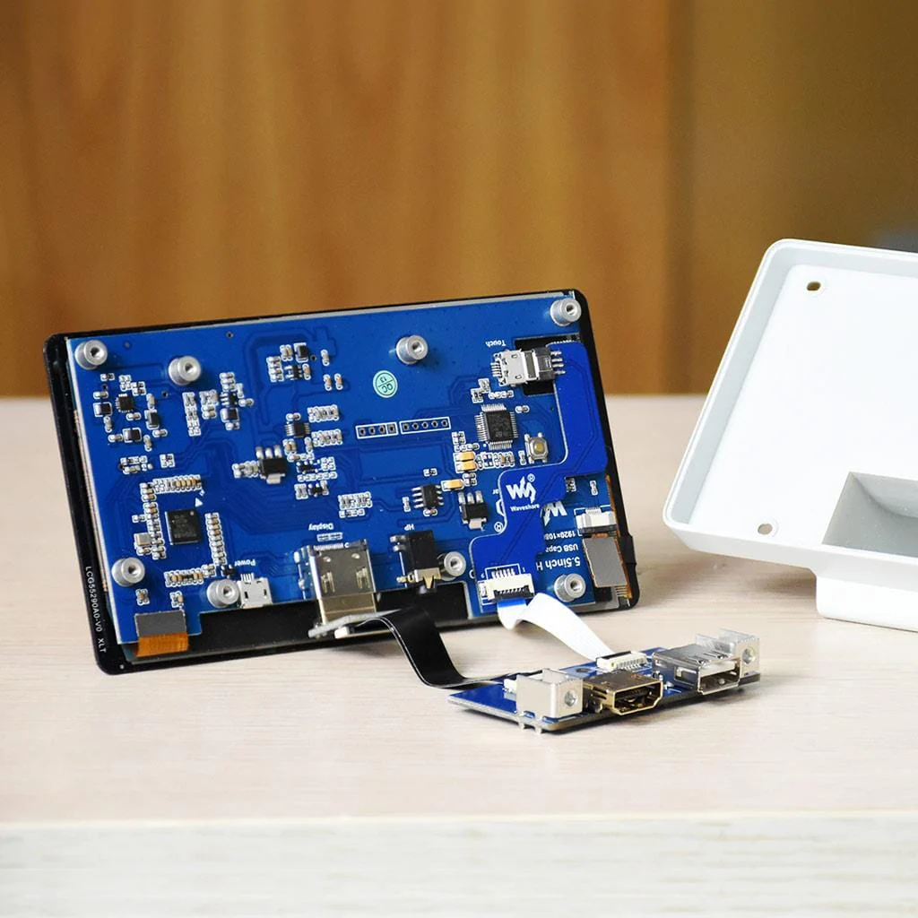 5.5" Capacitive Touch AMOLED Display & 3D Printed Stand (1080x1920) [Discontinued] - Image 3