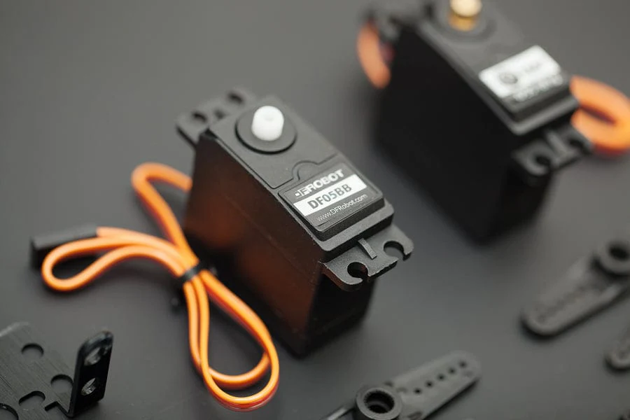 5-DOF Robotic Arm [Discontinued] - Image 5