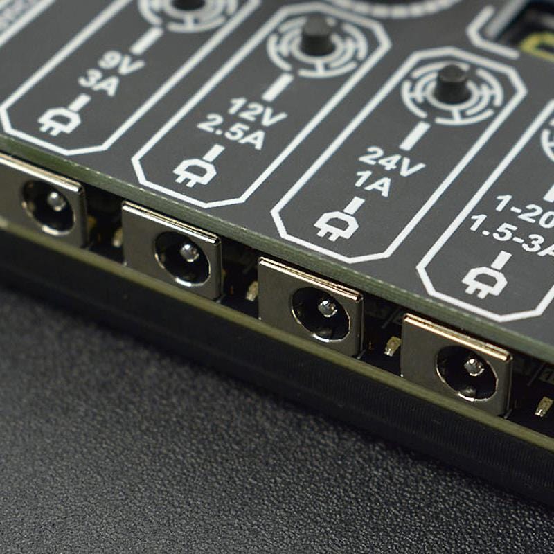 6-Way Adjustable DC Regulated Power Supply for 18650 Batteries [Discontinued] - Image 2