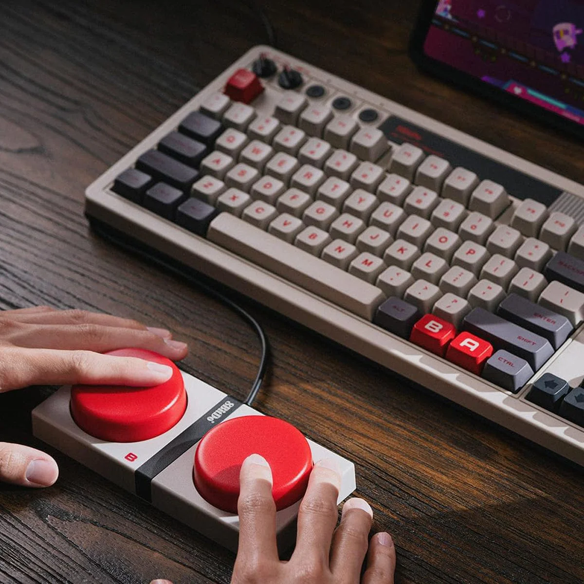 8BitDo Retro Mechanical Keyboard - Image 9