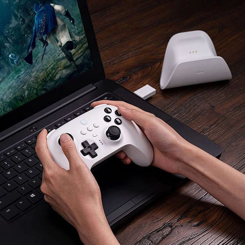 8BitDo Ultimate Bluetooth & 2.4G Controller with Charging Dock - White - Image 8