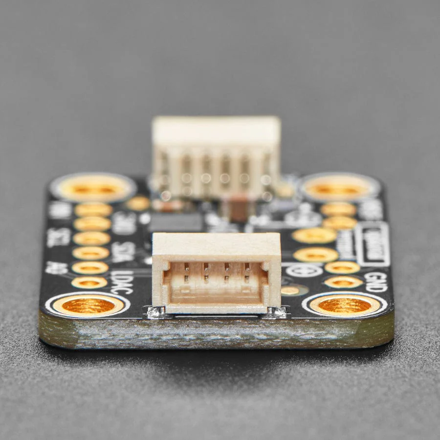 Adafruit AD5693R Breakout Board - 16-Bit DAC with I2C Interface - STEMMA QT / qwiic - Image 4