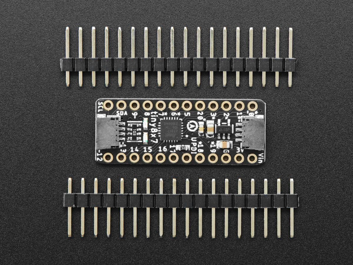 Adafruit ATtiny817 Breakout with seesaw - STEMMA QT / Qwiic - Image 2