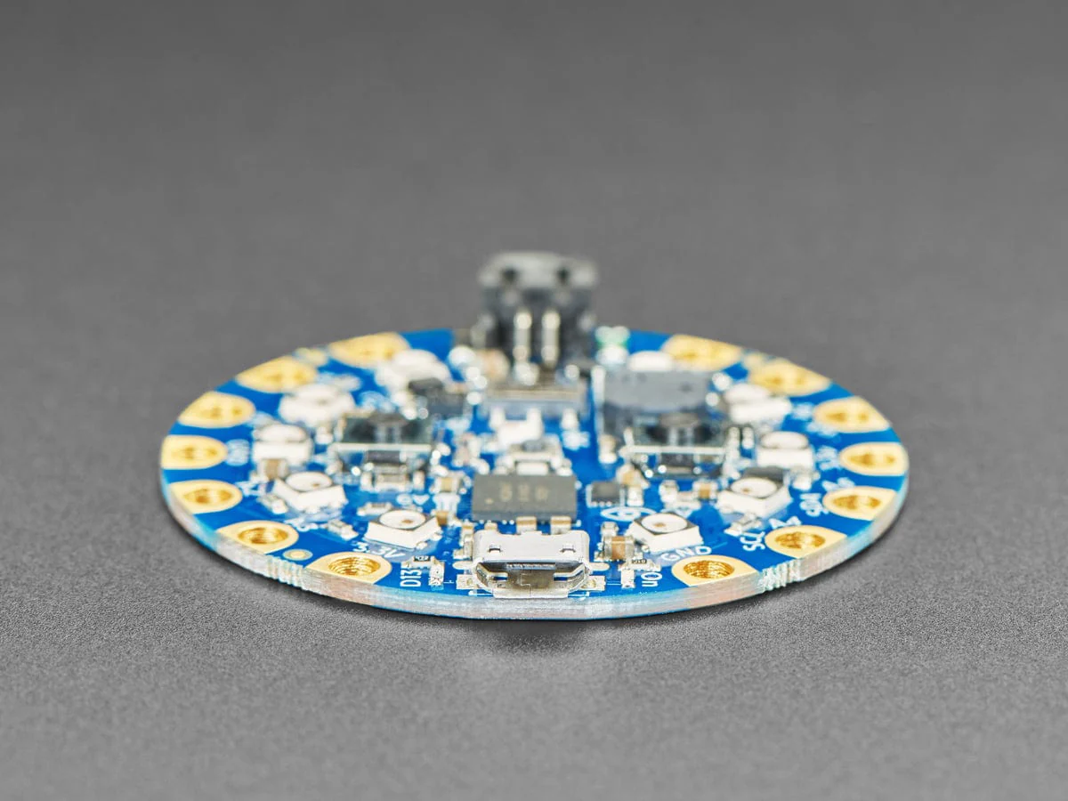 Circuit Playground Bluefruit - Bluetooth Low Energy - Image 7