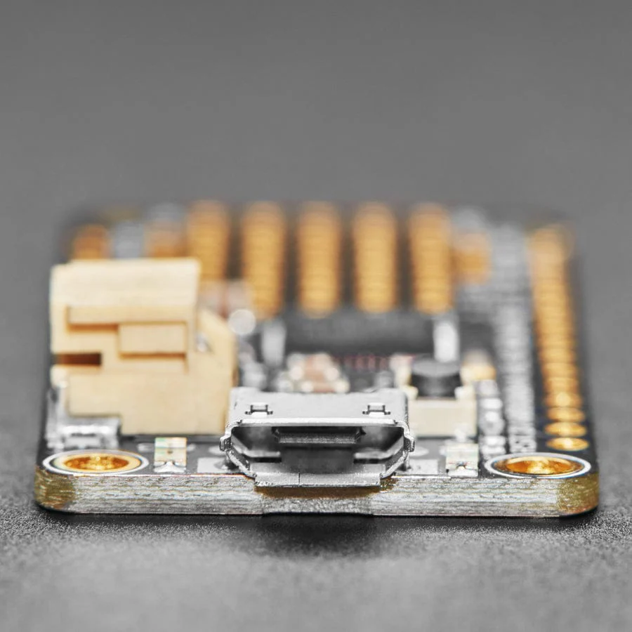 Adafruit Feather M0 Basic Proto - ATSAMD21 Cortex M0 - Image 4