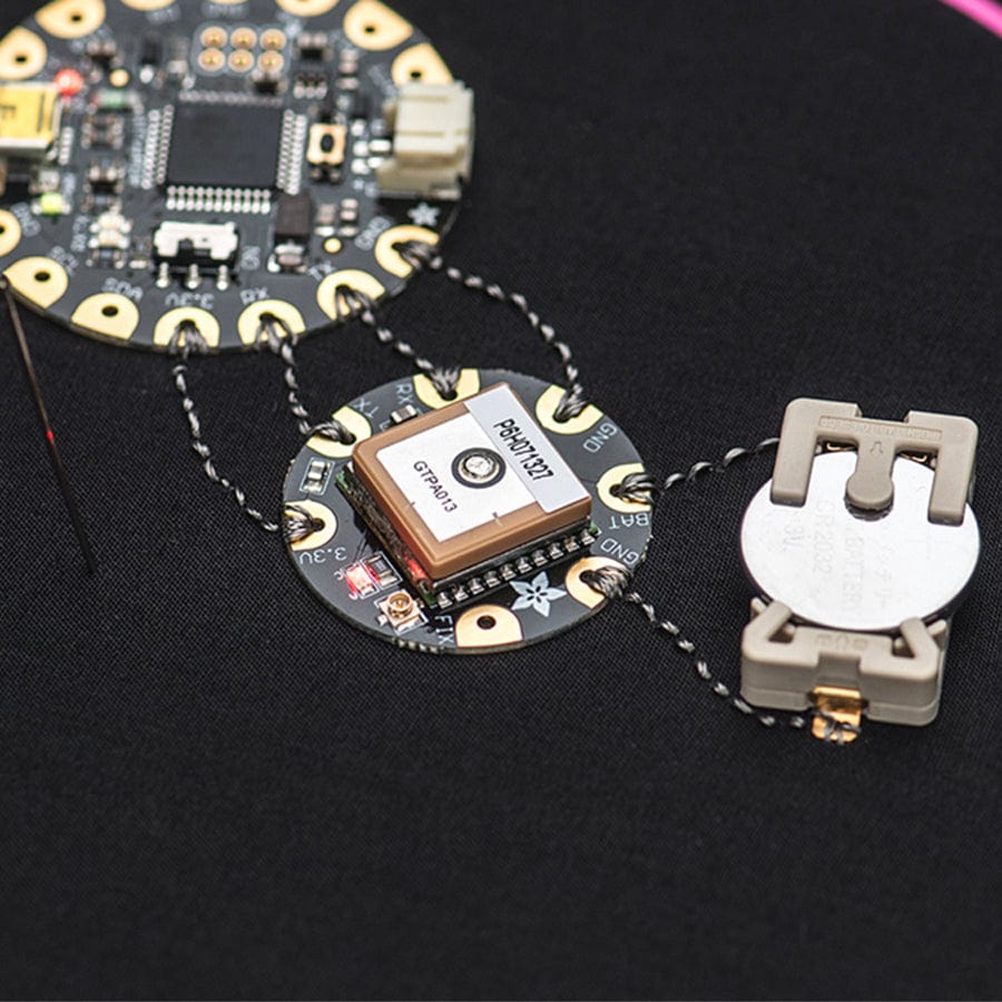 Flora Wearable Ultimate GPS Module - Image 5
