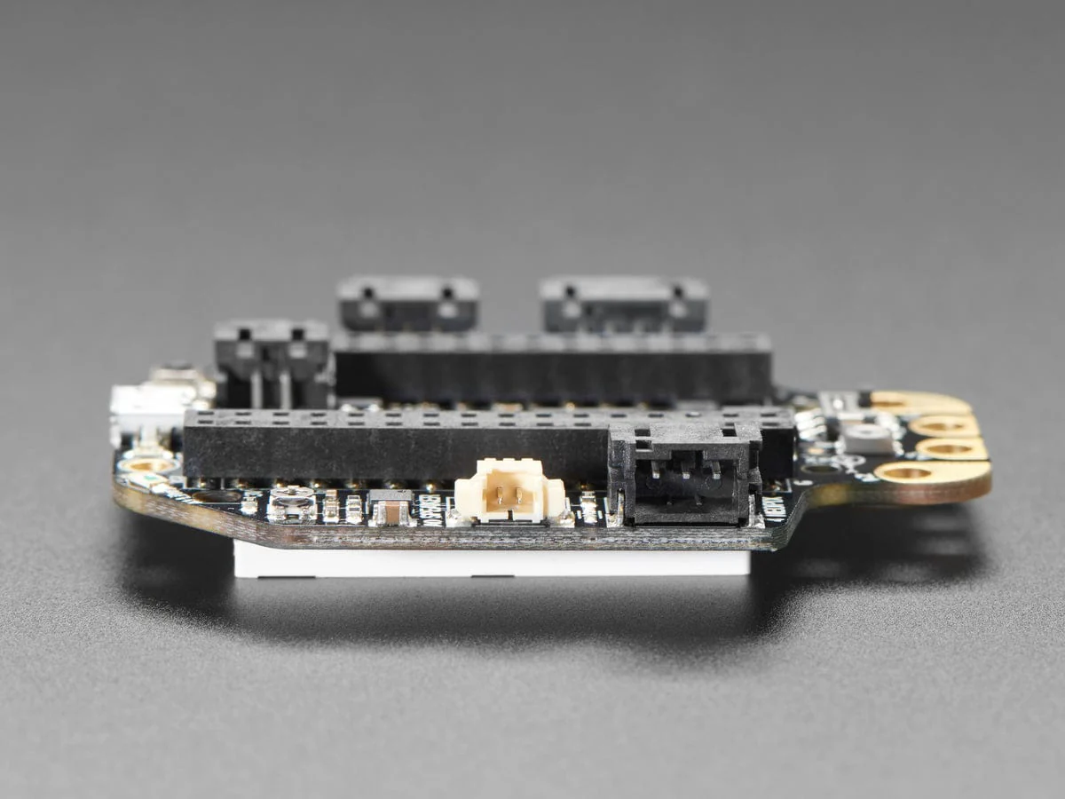 Adafruit HalloWing M0 Express - Image 4