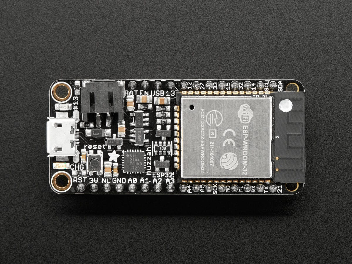 Adafruit HUZZAH32 – ESP32 Feather Board (pre-soldered) - Image 2
