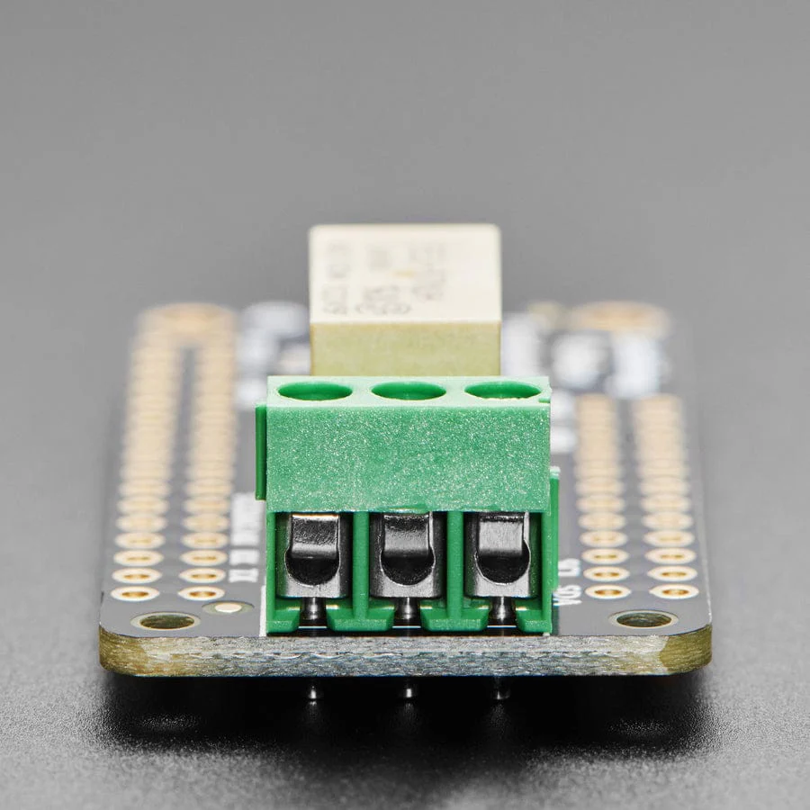 Adafruit Latching Mini Relay FeatherWing - Image 4
