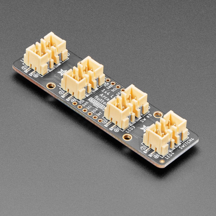 Adafruit LED Arcade Button 1x4 - STEMMA QT I2C Breakout (STEMMA QT / Qwiic)