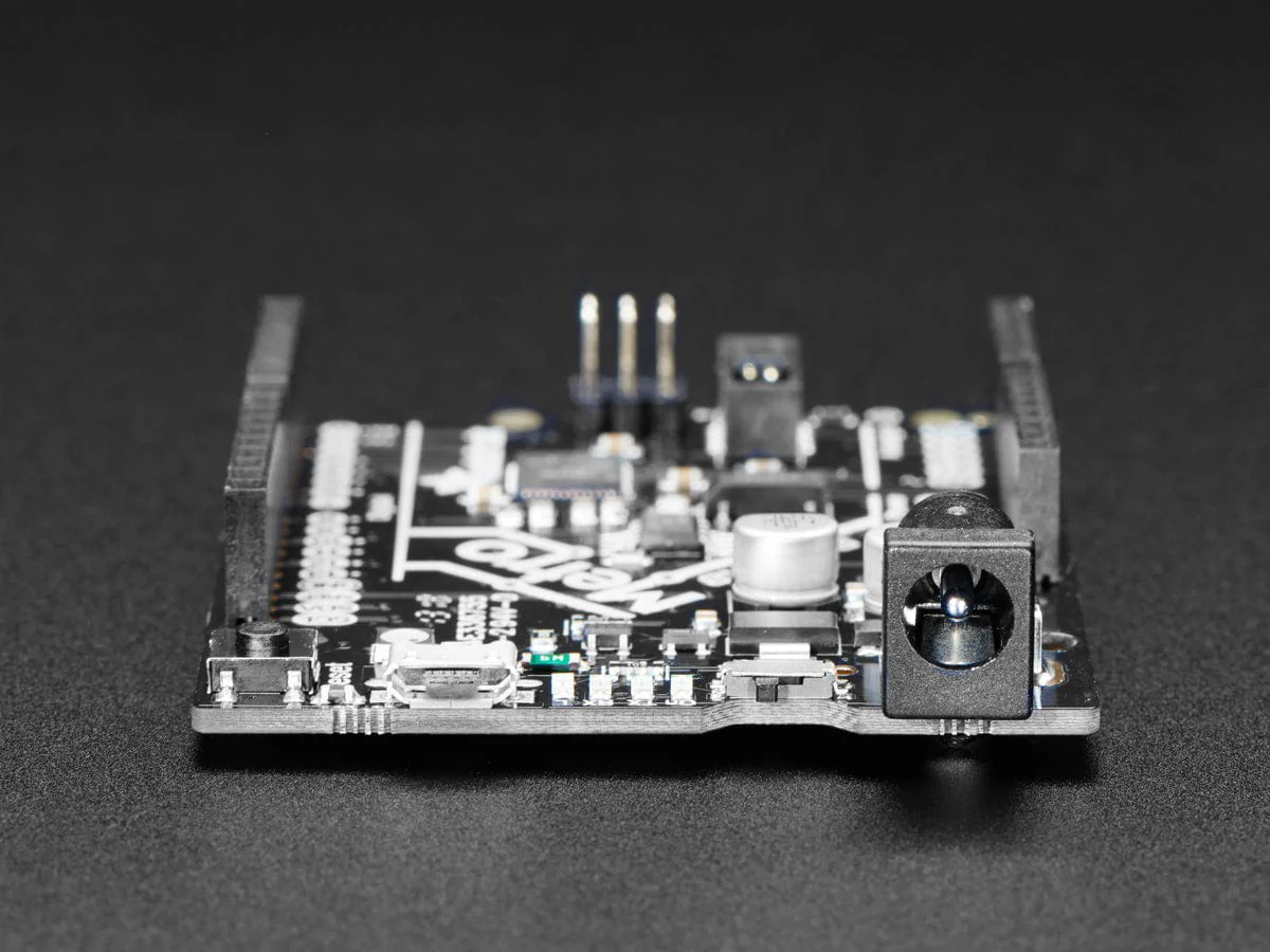 Adafruit METRO M0 Express - designed for CircuitPython (ATSAMD21G18) - Image 5