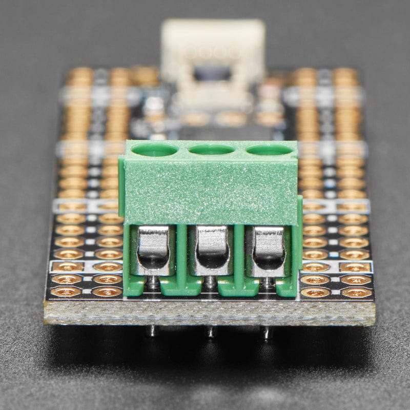 Adafruit PiCowbell CAN Bus for Pico - MCP2515 CAN Controller - Image 4