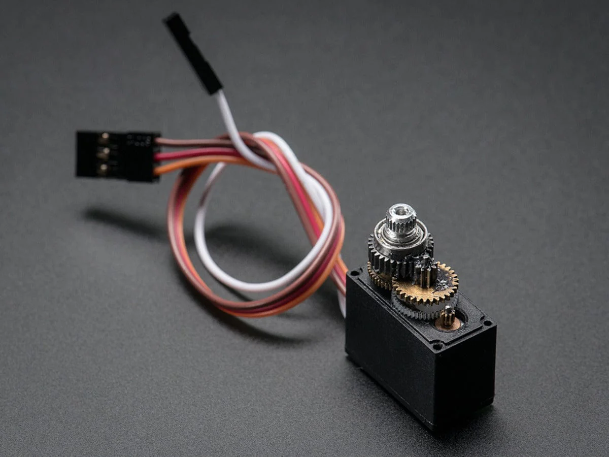 Analog Feedback Micro Servo - Metal Gear - Image 4