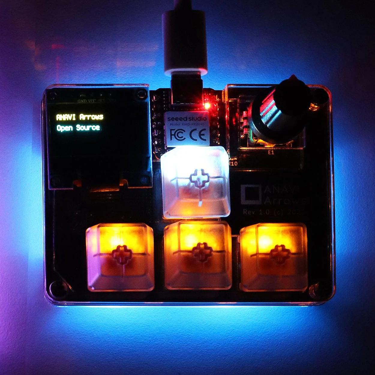Anavi Arrows Macro Pad - Image 2