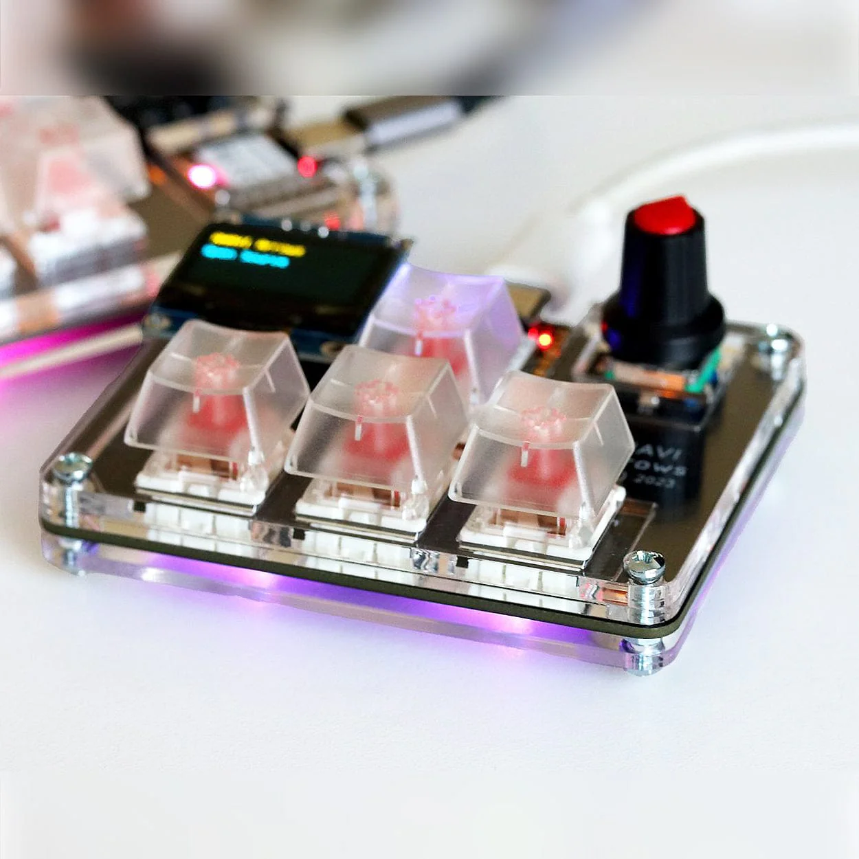 Anavi Arrows Macro Pad - Image 3