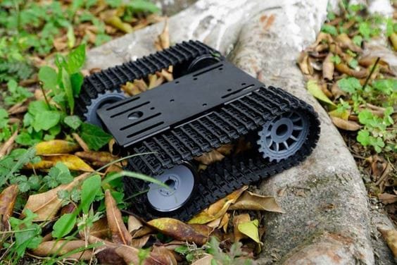 Black Gladiator - Tracked Robot Chassis - Image 2