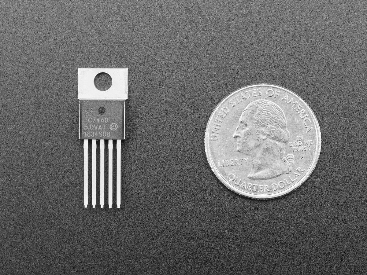 Breadboard Friendly I2C Temperature Sensor - TC74A0 (TC74A0-5.0VAT) - Image 3