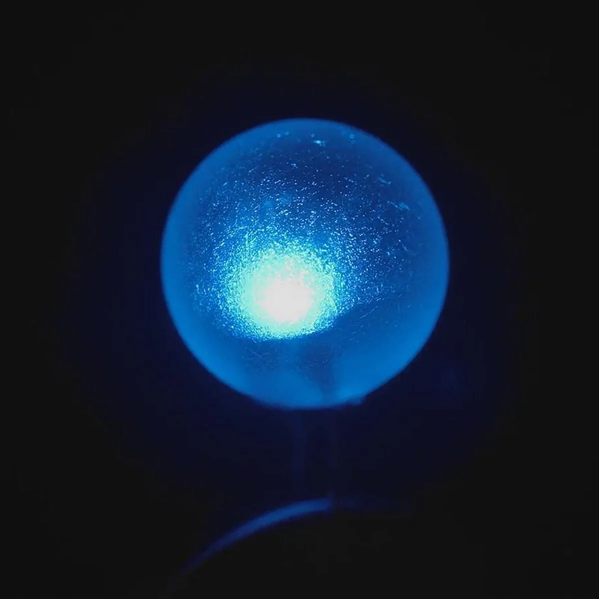 dLUX-dLITE Blue Sphere Shape LEDs (5 Pack) [discontinued] - Image 2