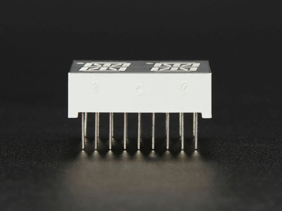 Dual Alphanumeric Display - Green 0.54" Digit Height - Pack of 2 - Image 3