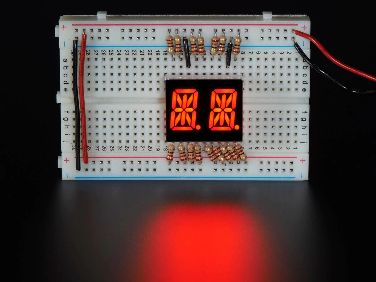Dual Alphanumeric Display - Red 0.54" Digit Height - Pack of 2 - Image 2