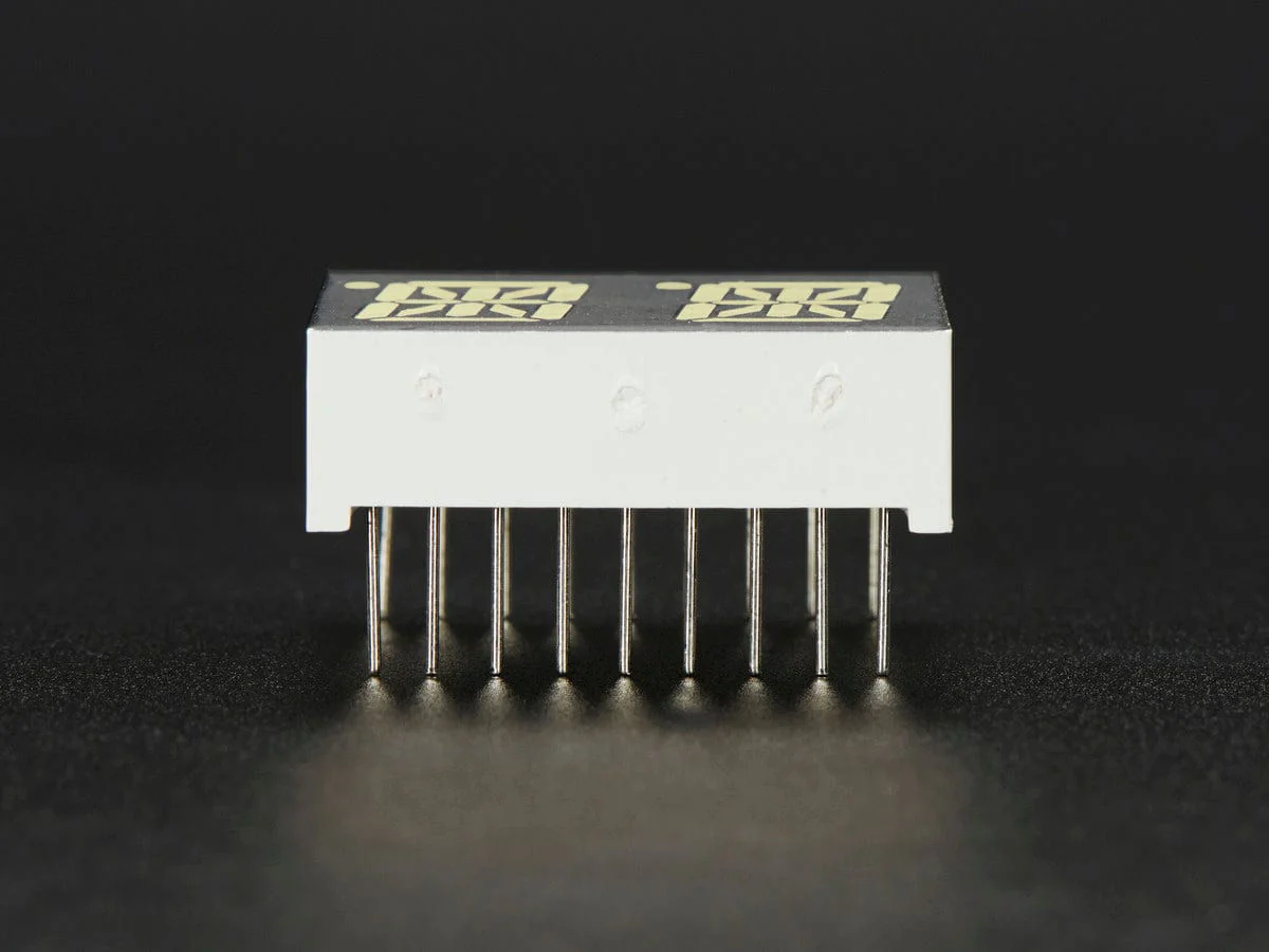 Dual Alphanumeric Display - White 0.54" Digit Height - Pack of 2 [discontinued] - Image 4