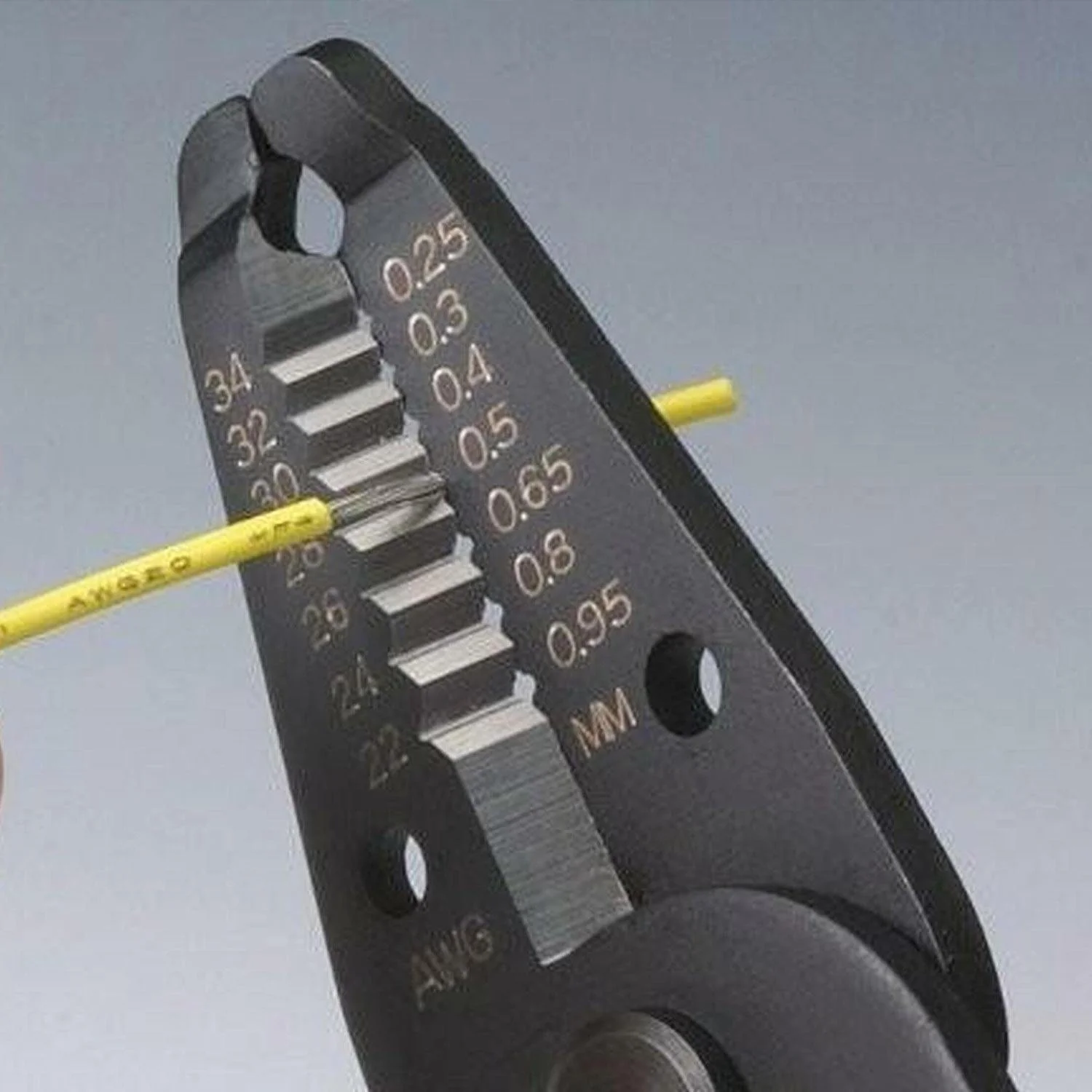Engineer® PA-14 Pro Wire Strippers (AWG20-AWG34) - Image 4