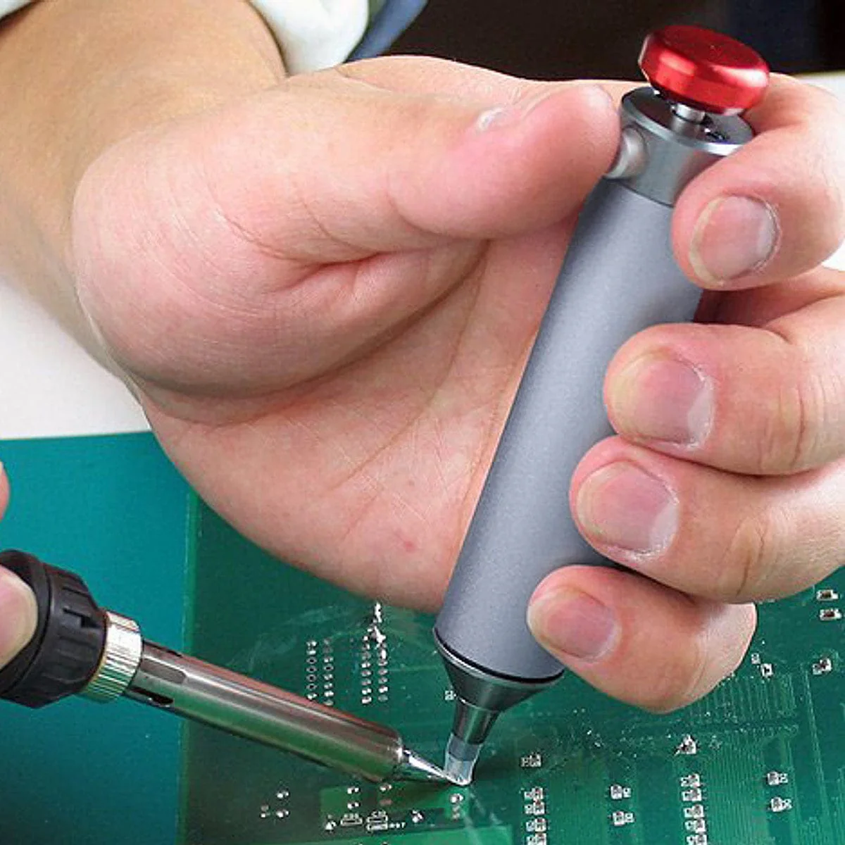 Engineer® SS-03 Professional Silicone-Tip Solder Sucker - Image 2