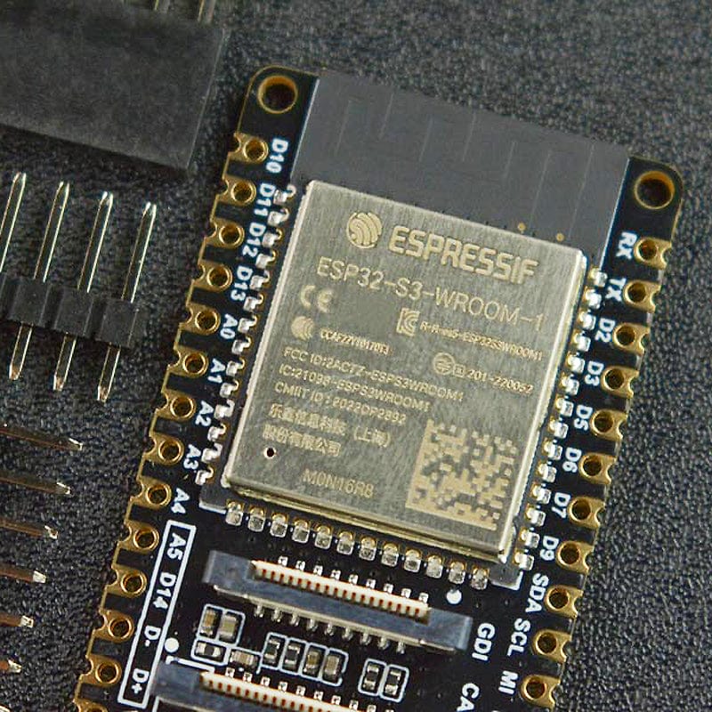 FireBeetle 2 ESP32-S3 with Camera - Image 2