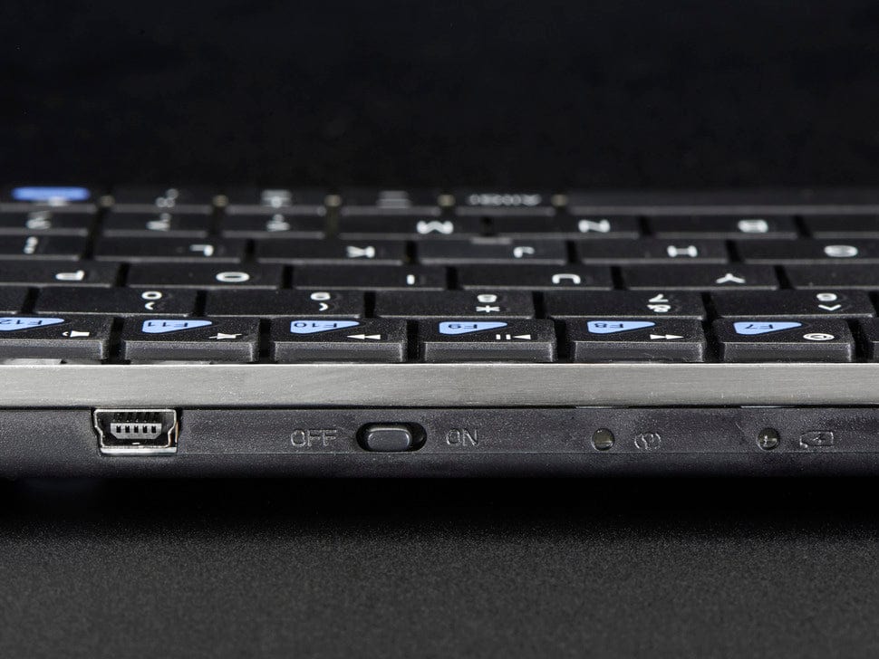 Full Size Wireless Keyboard with Trackpad - Image 5