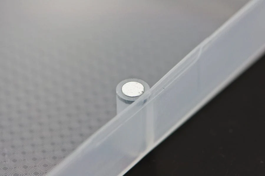 Magnet Compartment Parts Box - Image 2