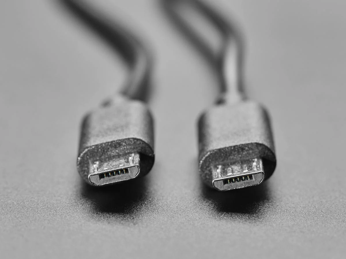 MakeCode Sync Cable - micro B USB to micro B USB (1 meter long) [discontinued] - Image 2