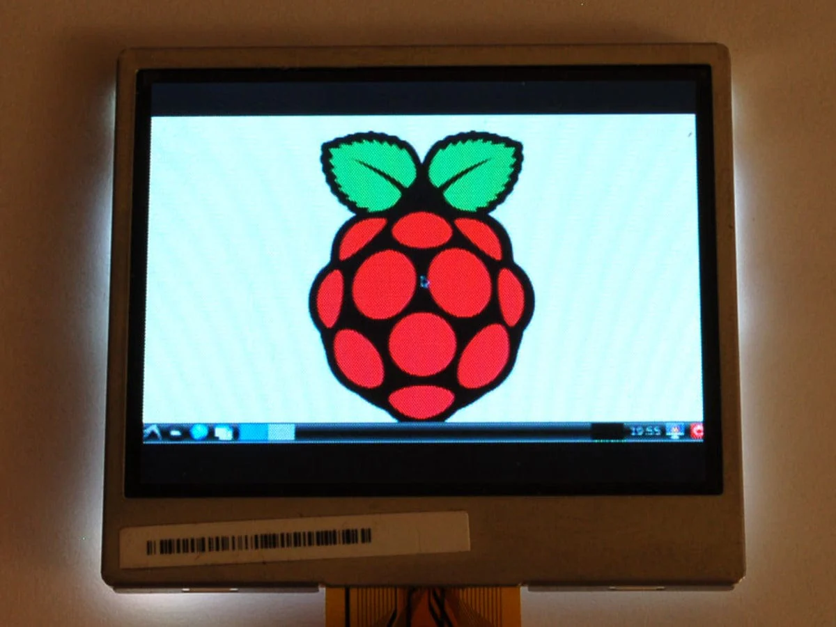 NTSC/PAL (Television) TFT Display - 2.0" Diagonal - Image 3