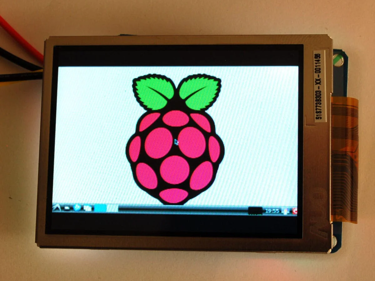 NTSC/PAL (Television) TFT Display - 2.5" Diagonal - Image 3