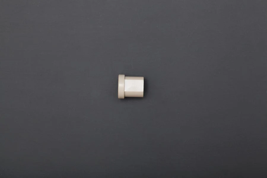 PEEK insulator