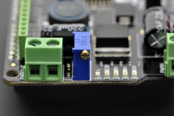 Power Shield for Arduino - Image 5