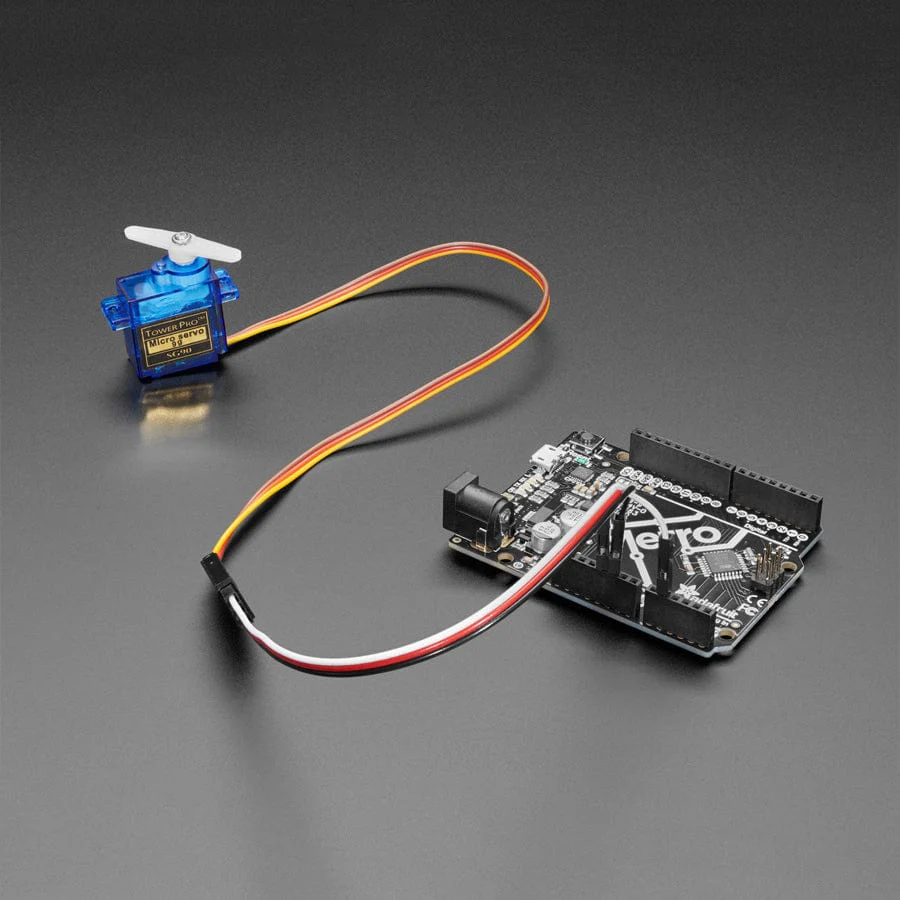 Shrouded Servo to Premium Male Jumper Wires Cable - 17cm - Image 4