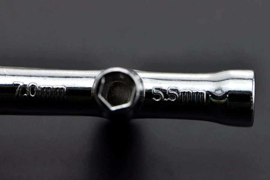 Small Cross Sleeve Wrench - Image 3