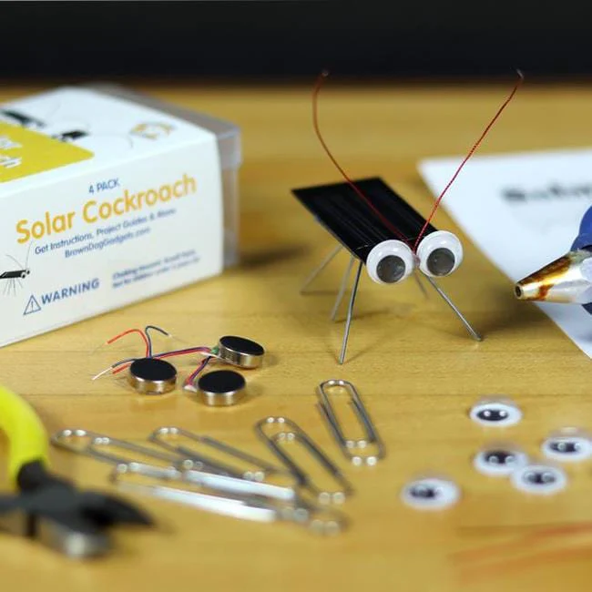Solar Cockroach Kit - 4 Pack