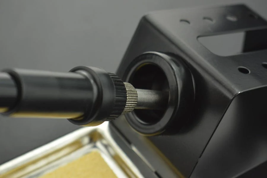 Thermo-control Anti-Static Soldering Station AT937 [Discontinued] - Image 4