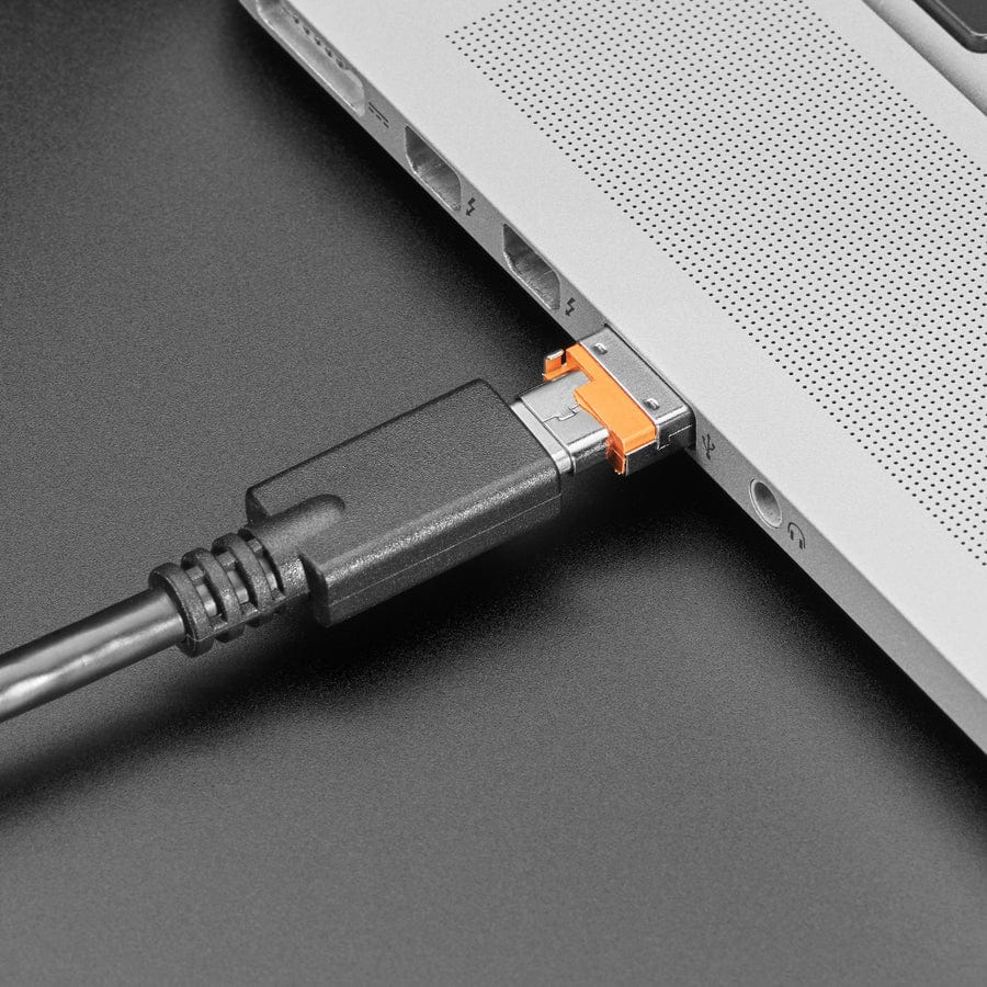 USB A Plug to USB C Jack Microadapter - Image 2