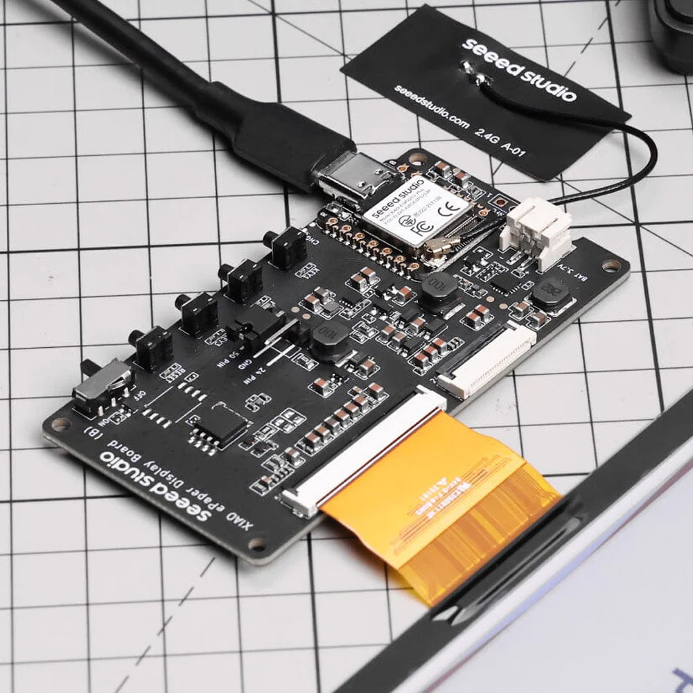 XIAO ePaper Display Board EE04 (ESP32-S3) - Image 2